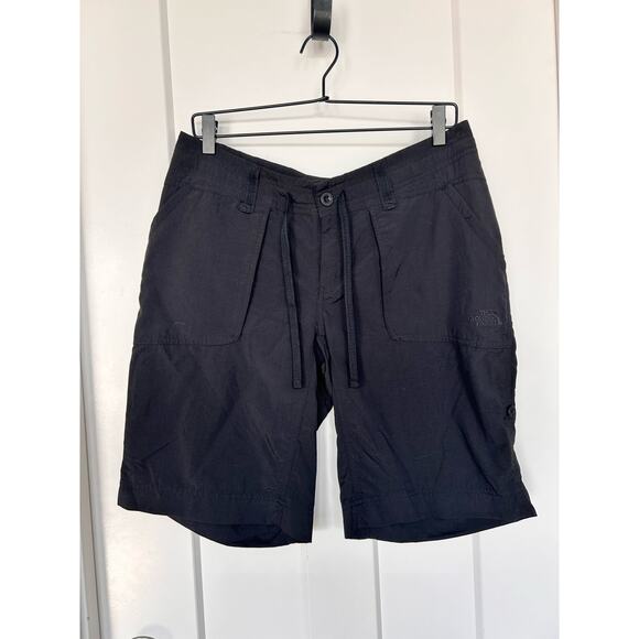 The North Face Women's Regular Fit Drawstring‎ Outdoor Shorts Black Size 10 - Picture 1 of 10